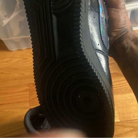 Nike Air Force 1 Metallic Rainbow - Picture 7 of 8